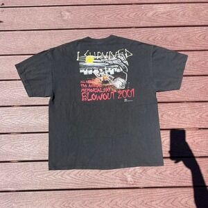 Vintage Harley-Davidson Meetup "2001 Memorial Meet" Graphic T-Shirt